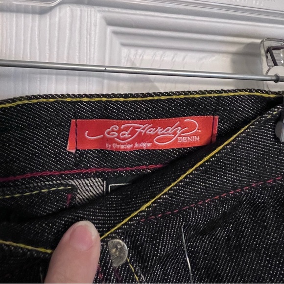 Men’s NWT Ed Hardy Long Denim Shorts - Picture 3 of 9